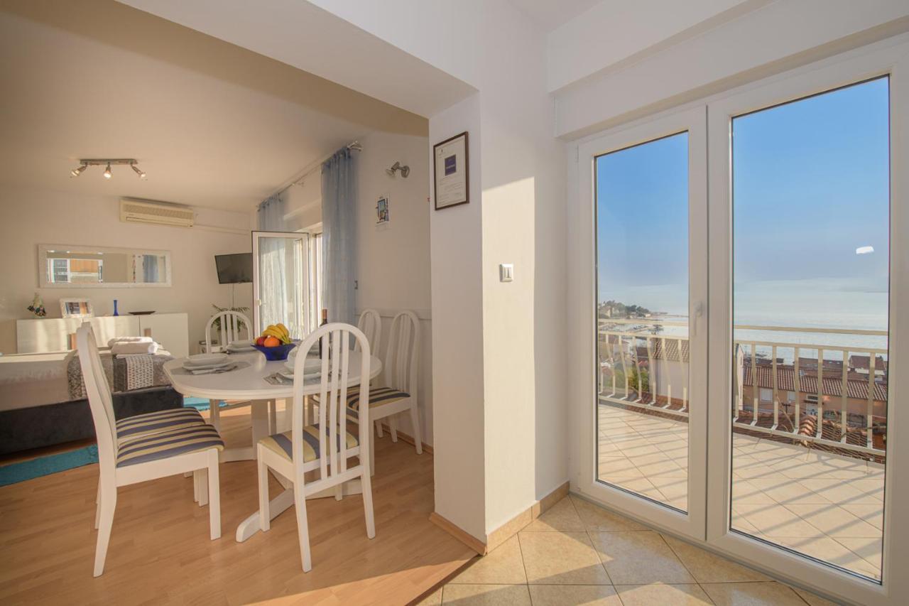 Apartmani Tena Selce Eksteriør billede